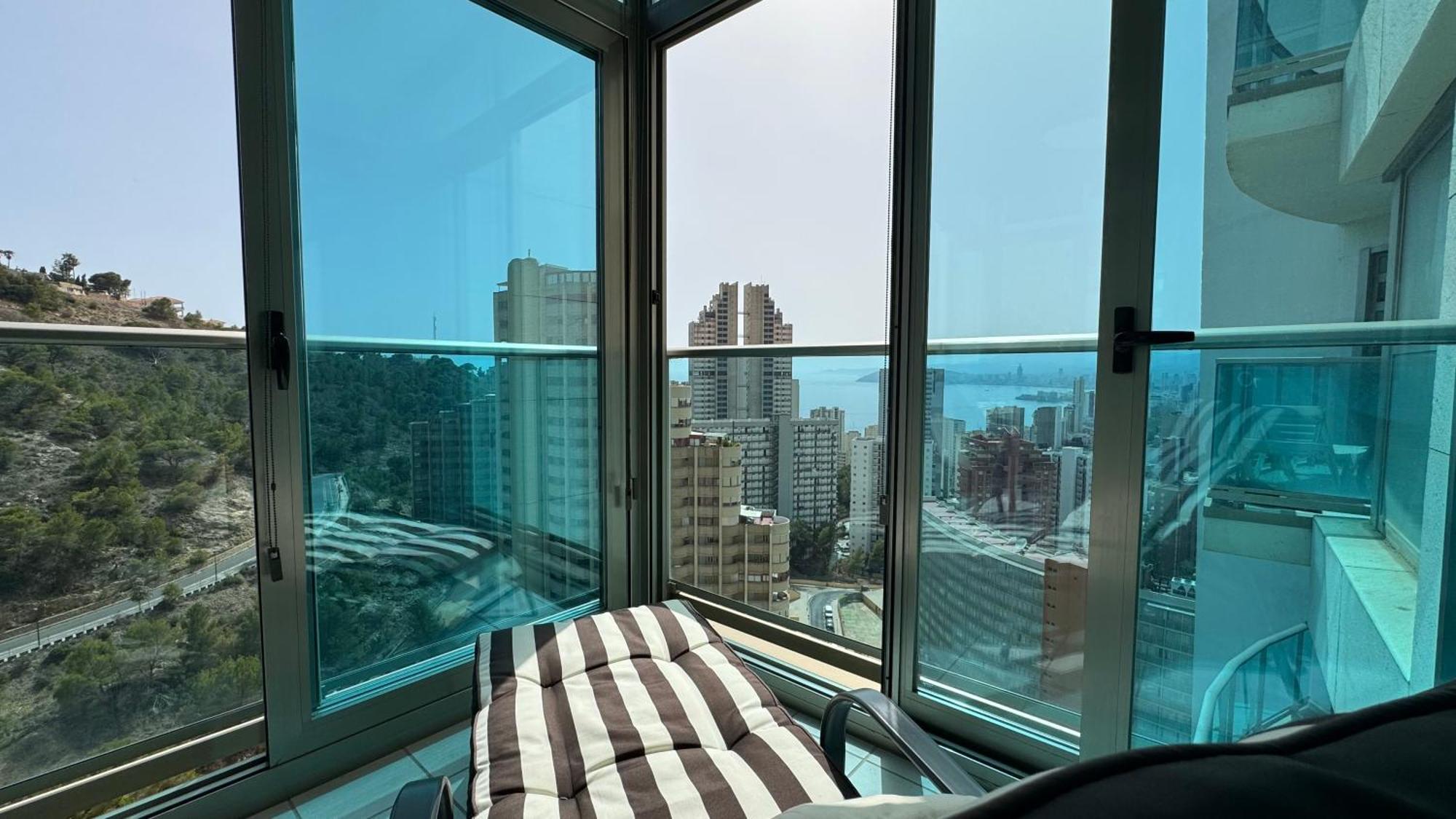 Skyline 12 2-Bedroom Apartment In Torre Lugano Benidorm Exterior photo